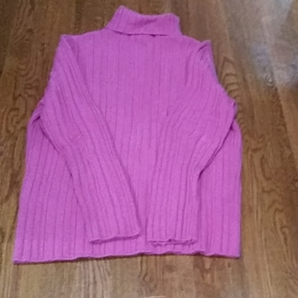 Hermes men's fuchsia sweater - Picture 5 of 6